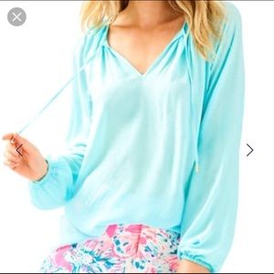 Lilly Pulitzer Willa Top Serene Blue. Size Medium